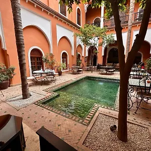 https://riad-amina.marrakeshhotelsmorocco.com