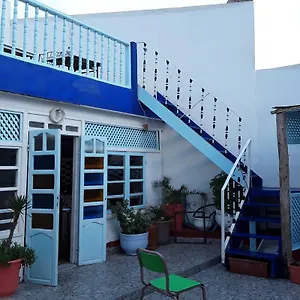 Auberge de jeunesse White And Blue 